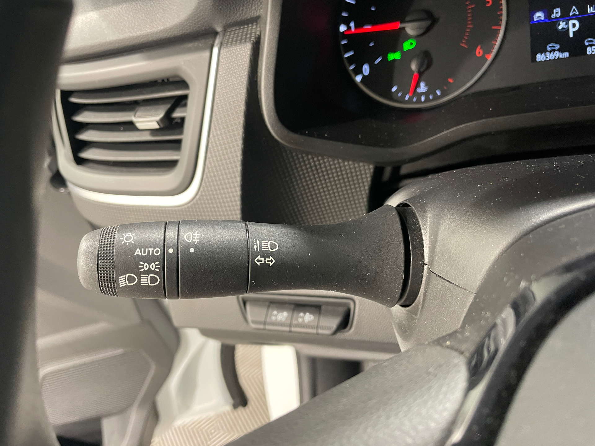 RENAULT TRAFIC FOURGON FG GCF L1H1 3T Blue dCi 150 EDC