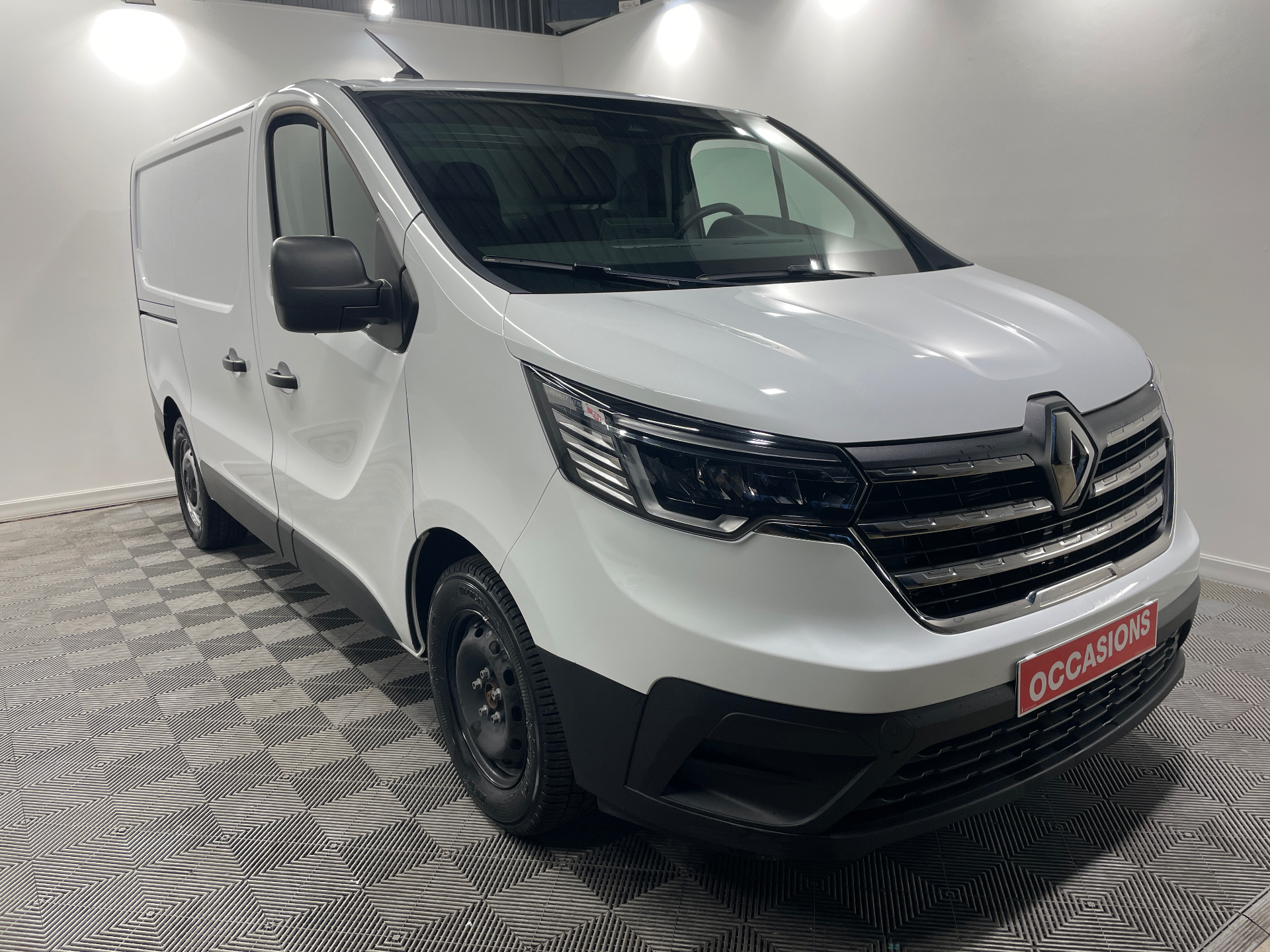 RENAULT TRAFIC FOURGON FG GCF L1H1 3T Blue dCi 150 EDC