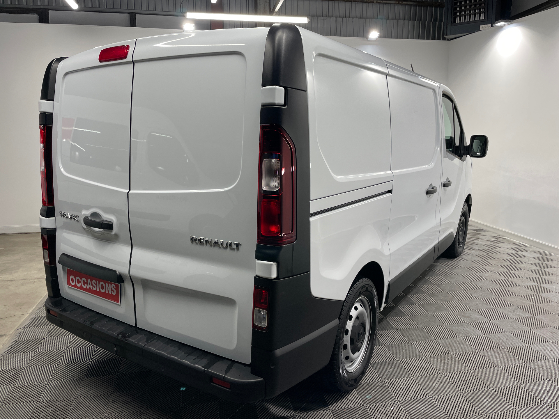 RENAULT TRAFIC FOURGON FG GCF L1H1 3T Blue dCi 150 EDC