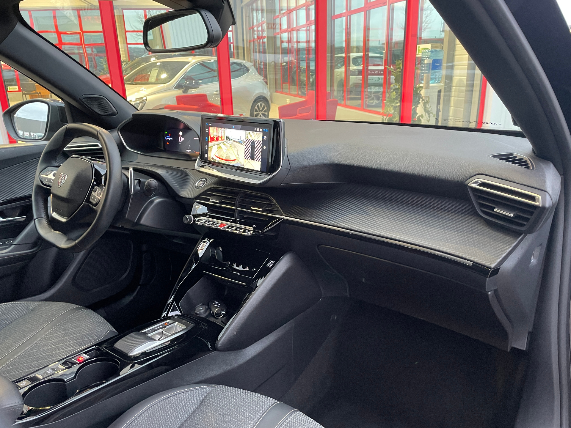 PEUGEOT 2008 Hybrid 136 e-DCS6 Allure