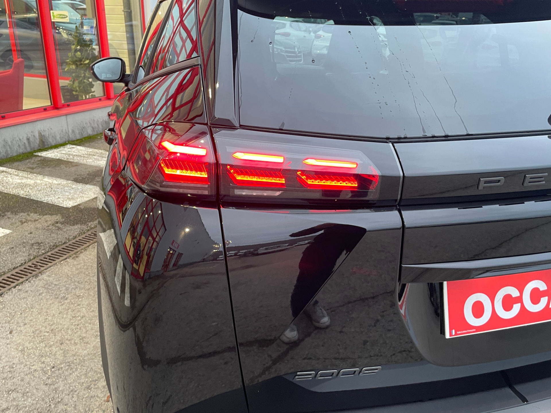 PEUGEOT 2008 Hybrid 136 e-DCS6 Allure