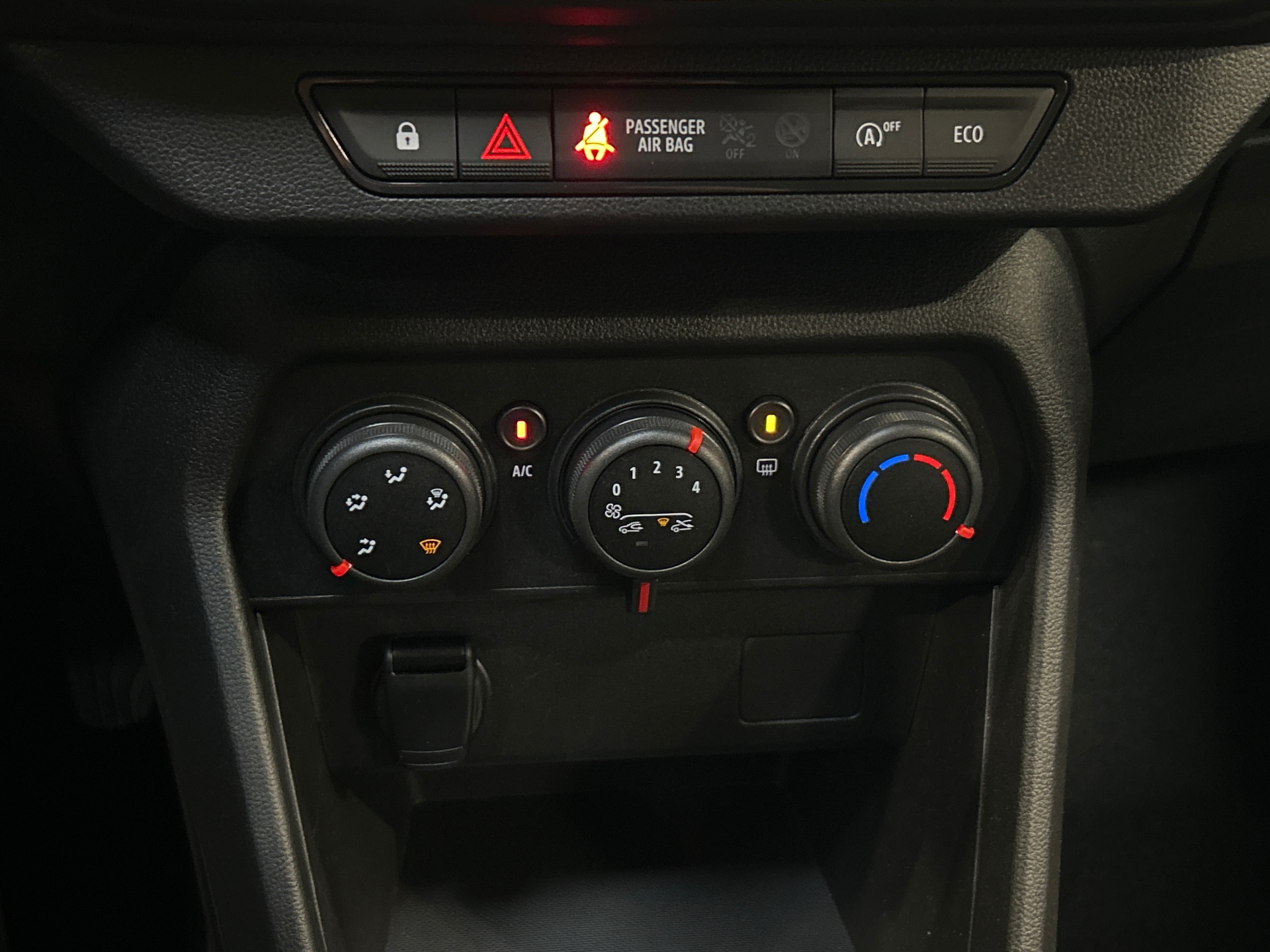 DACIA SANDERO TCe 90 - 22 Stepway Confort