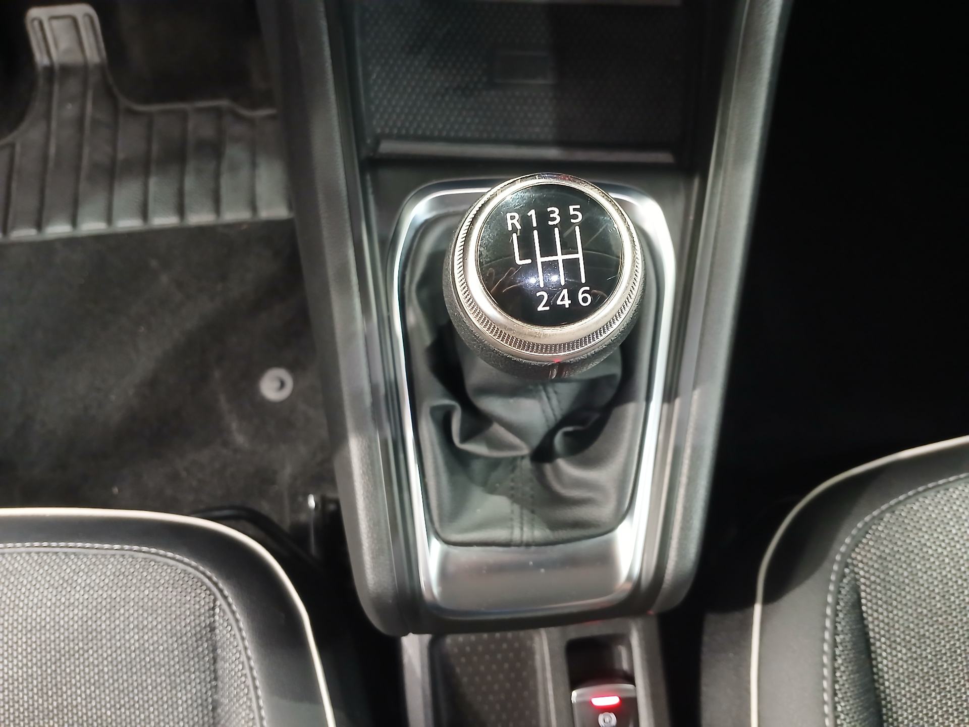 RENAULT CAPTUR techno TCe 90