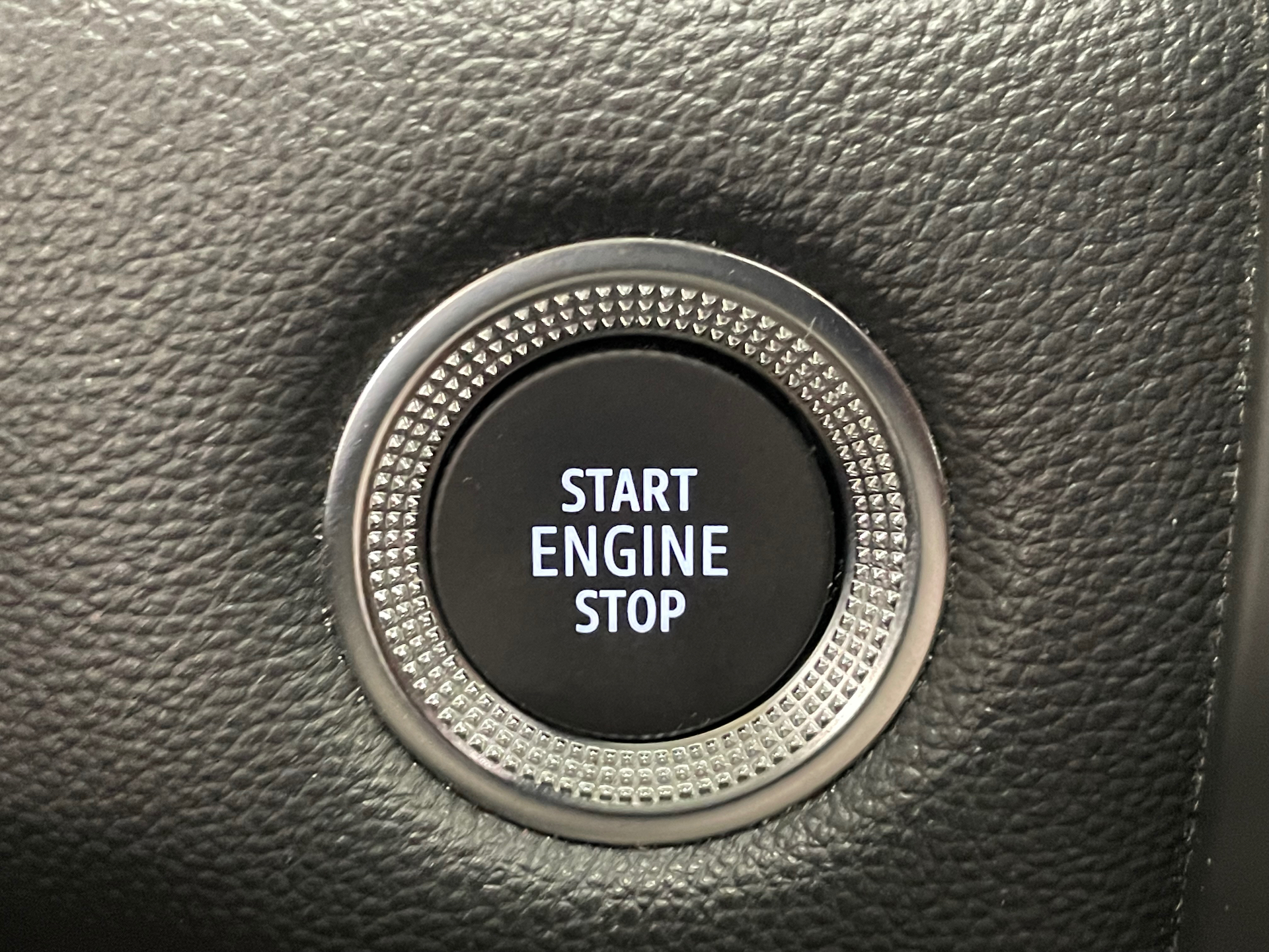 RENAULT CAPTUR E-Tech hybride rechargeable 160 Techno