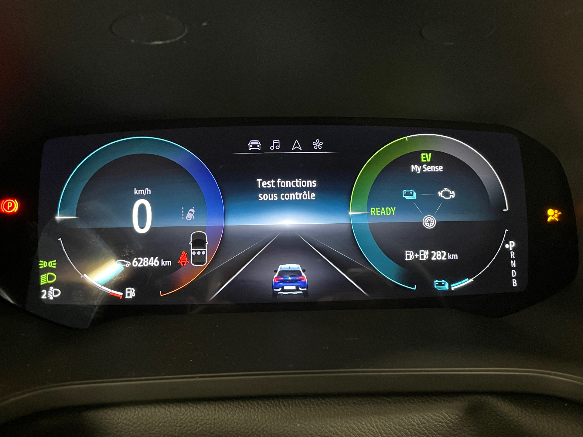 RENAULT CAPTUR E-Tech hybride rechargeable 160 Techno