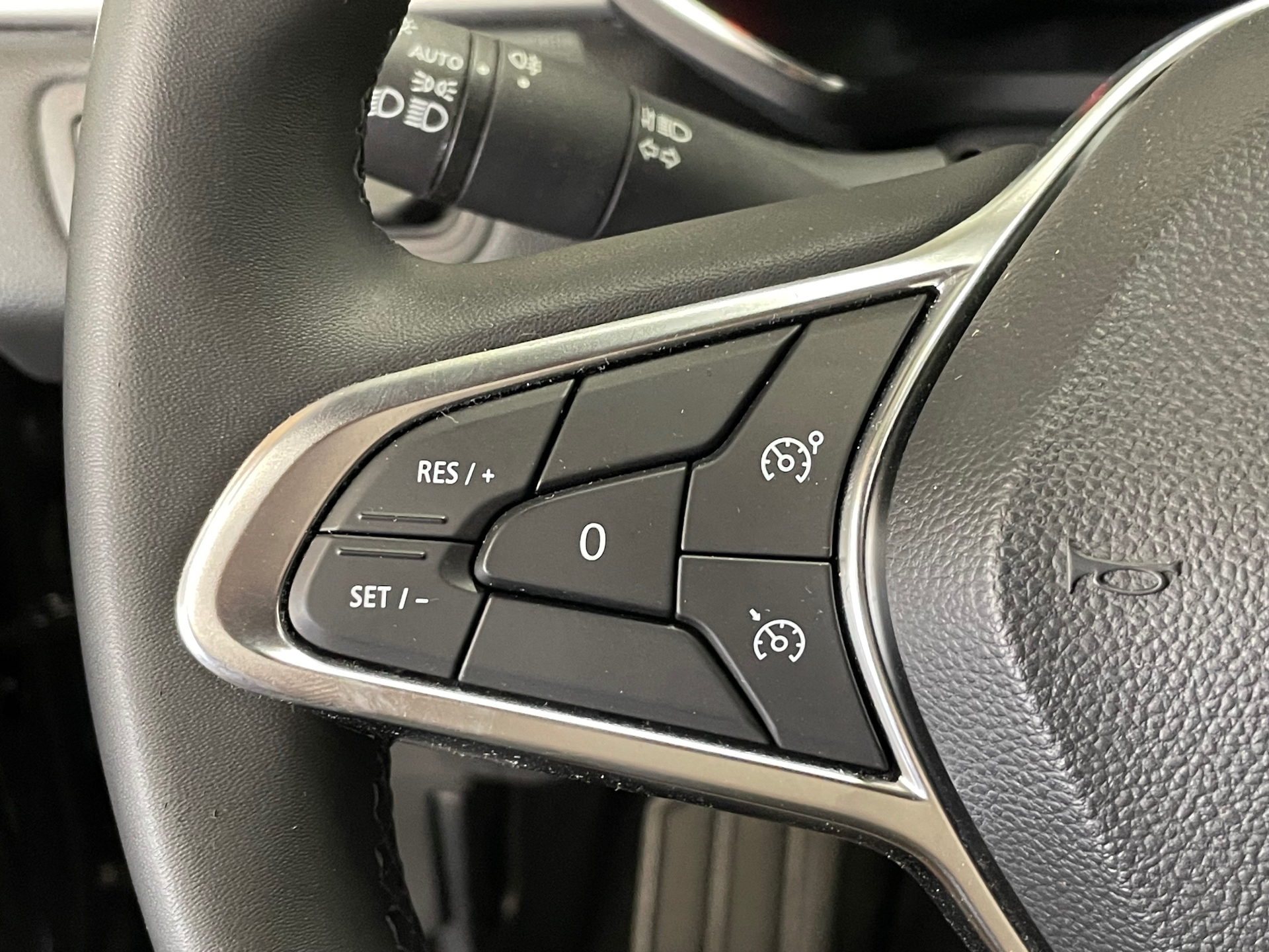 RENAULT CAPTUR E-Tech hybride rechargeable 160 Techno