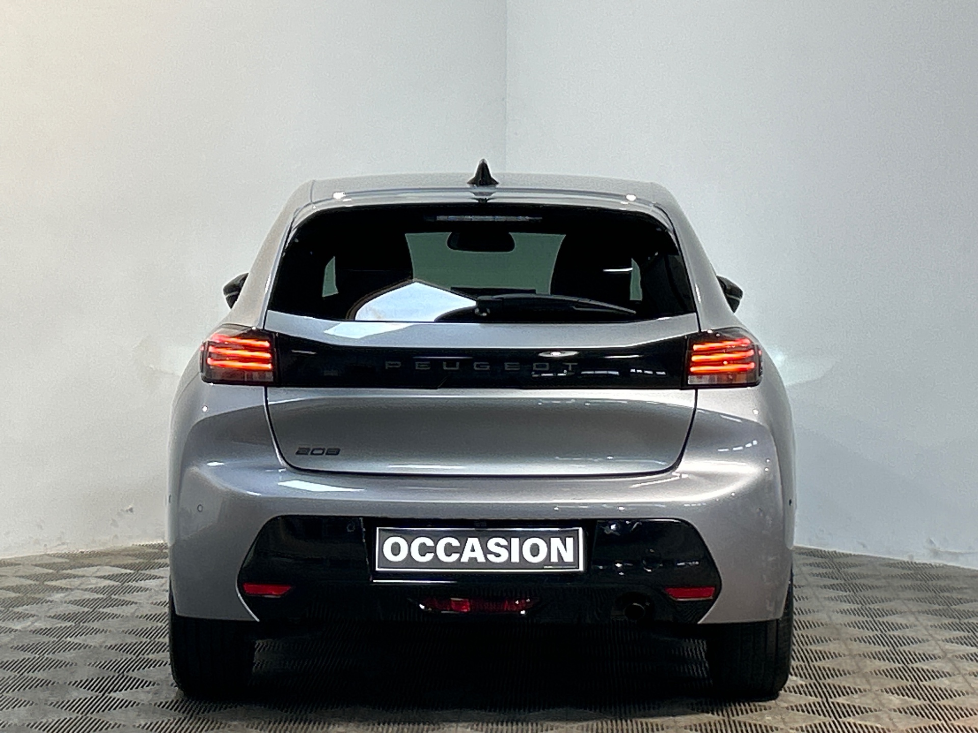 PEUGEOT 208 ALLURE PURETECH 100 S&S BVM6