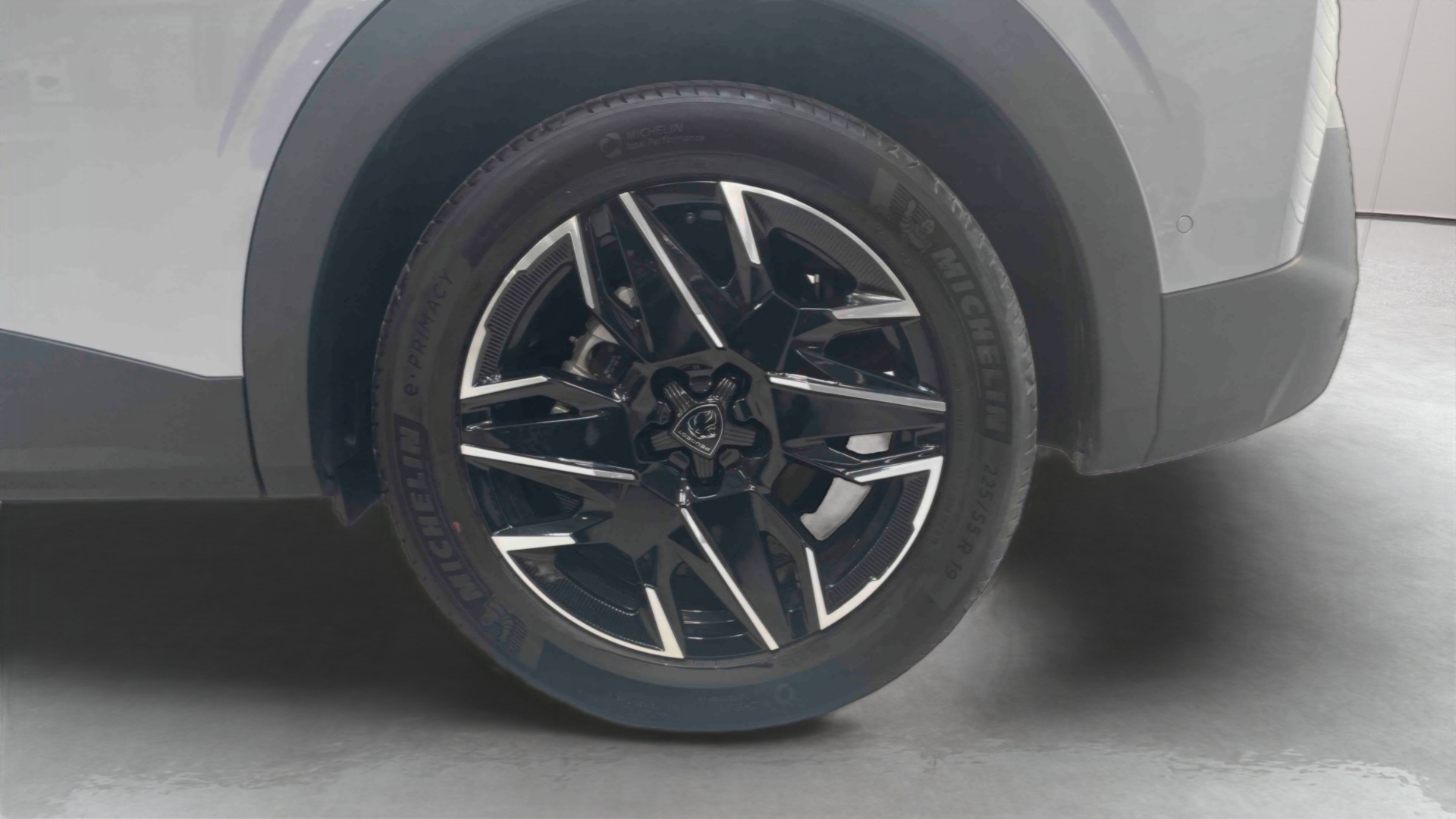 PEUGEOT 3008 Hybrid 145 e-DCS6 GT
