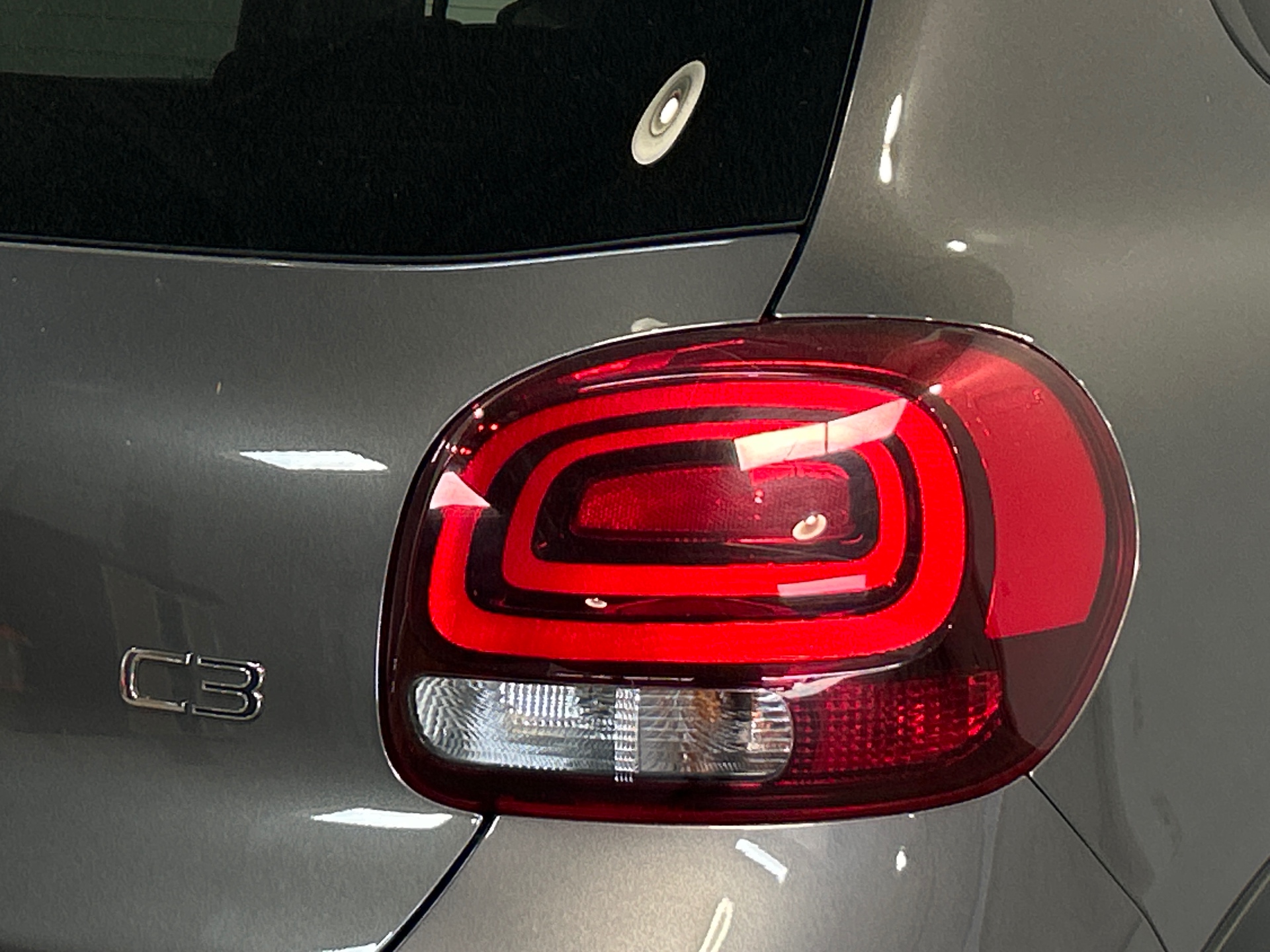 CITROEN C3 PureTech 110 S&S EAT6 Shine