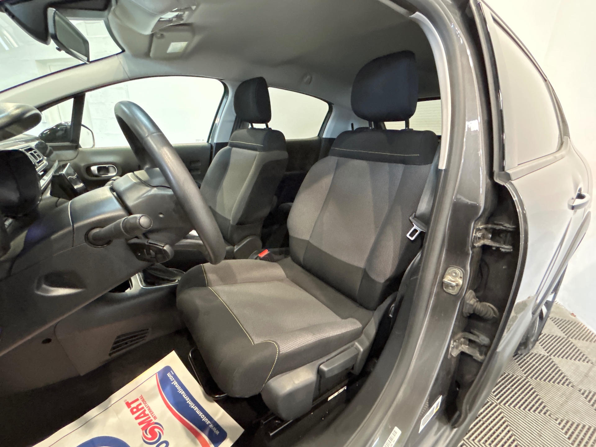 CITROEN C3 PureTech 110 S&S EAT6 Shine