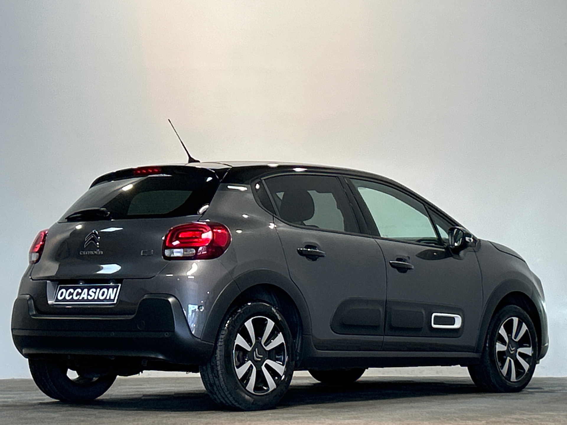 CITROEN C3 PureTech 110 S&S EAT6 Shine
