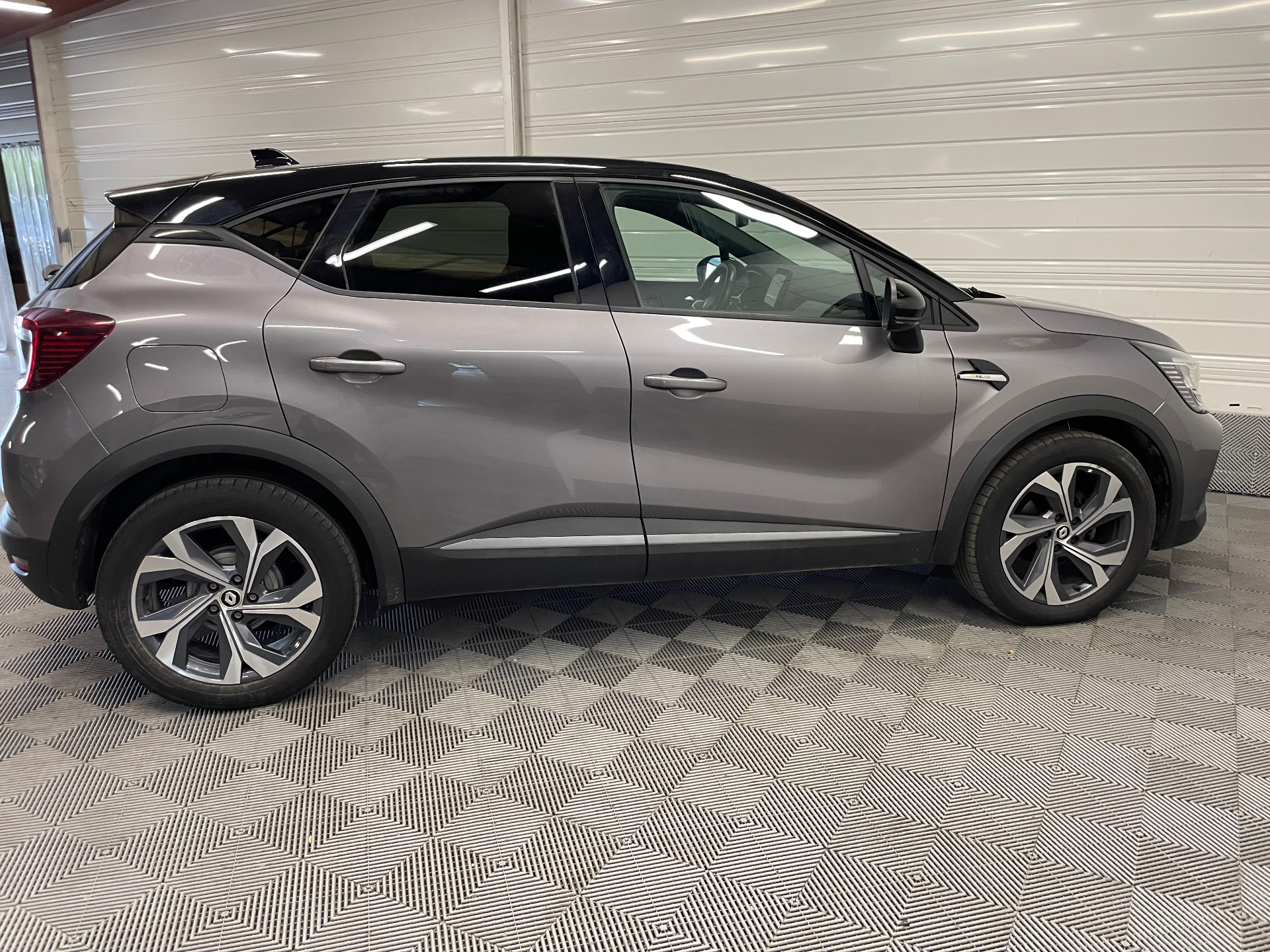 RENAULT CAPTUR mild hybrid 160 EDC R.S. line