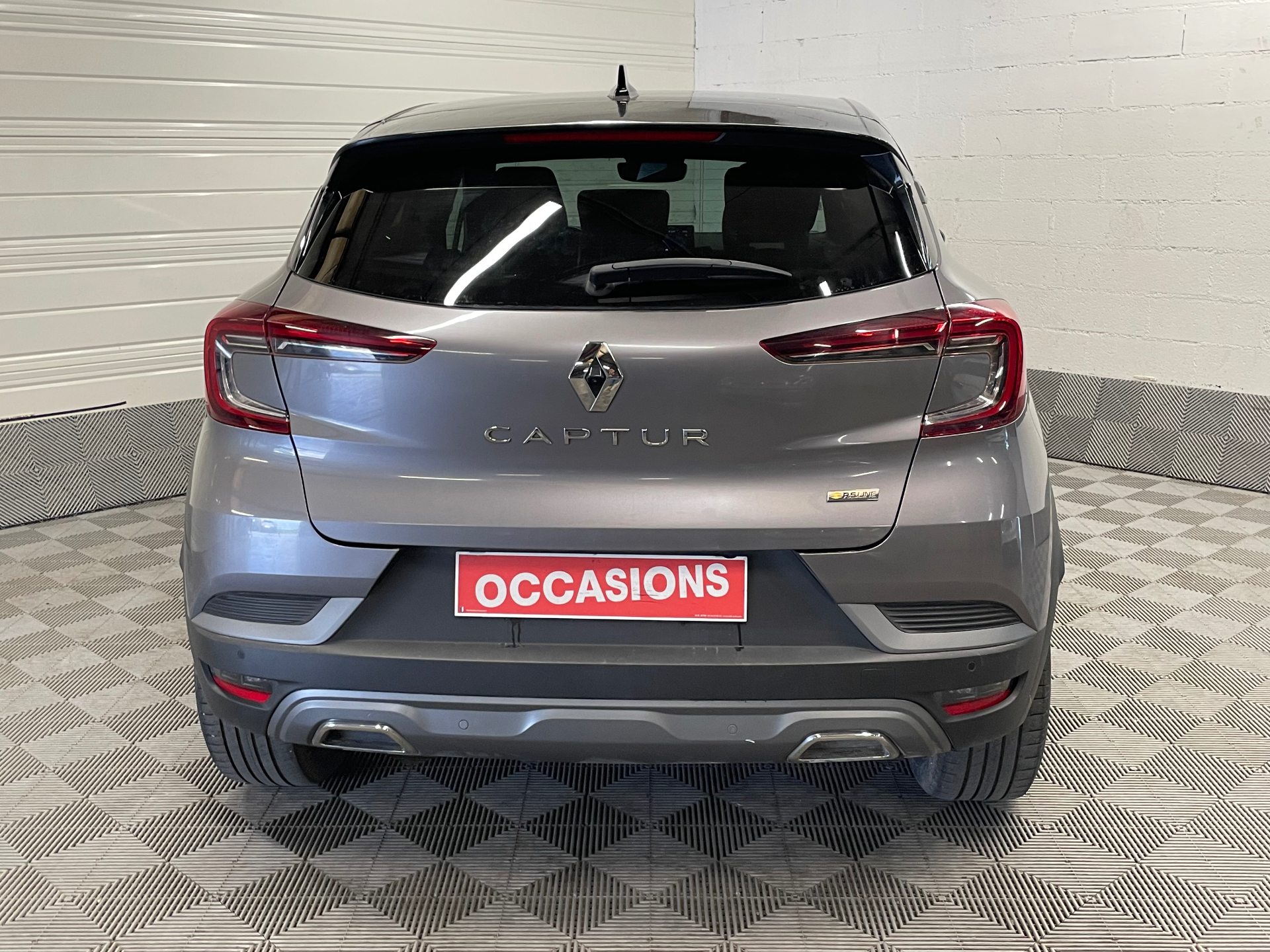 RENAULT CAPTUR mild hybrid 160 EDC R.S. line