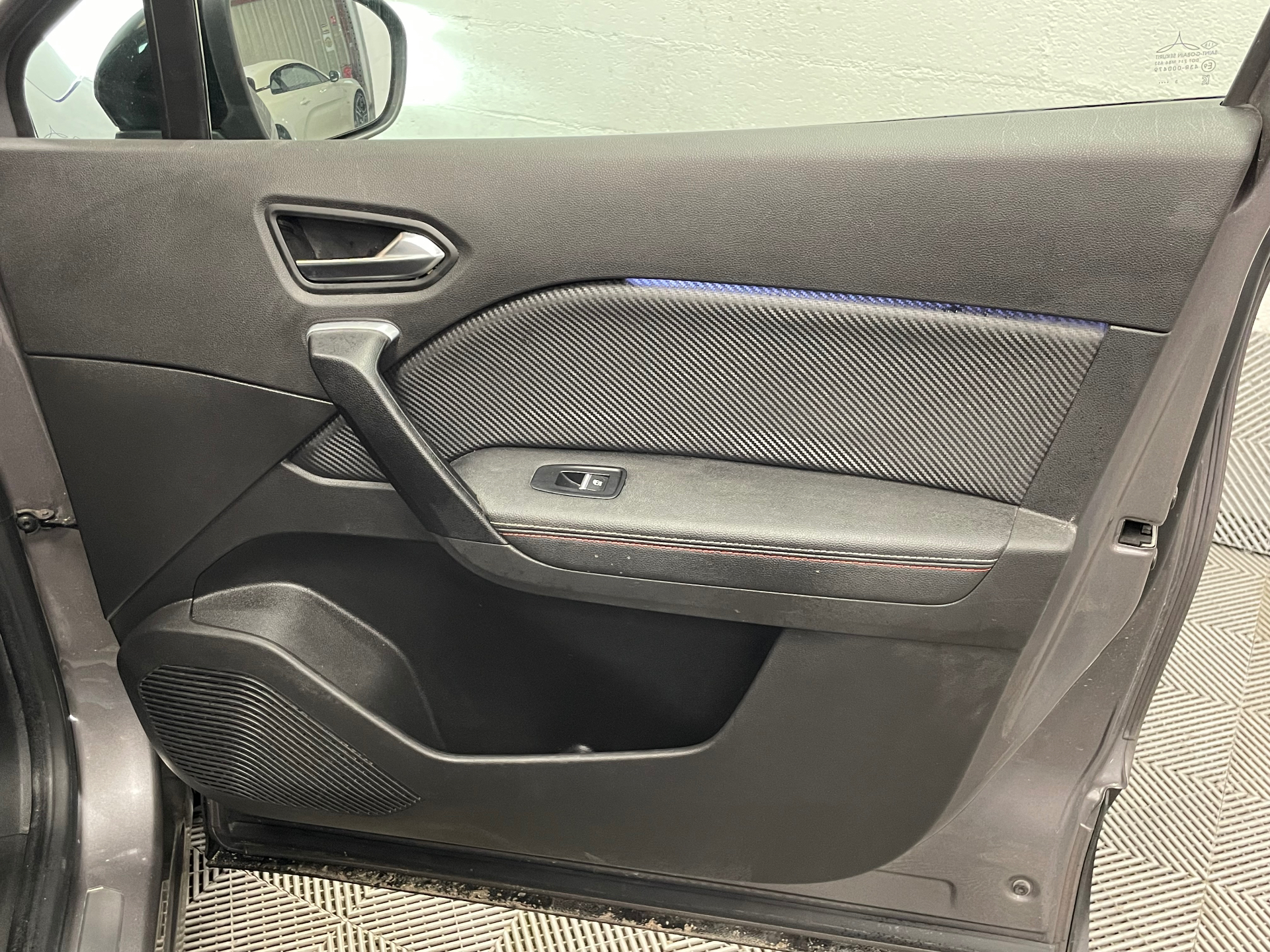 RENAULT CAPTUR mild hybrid 160 EDC R.S. line