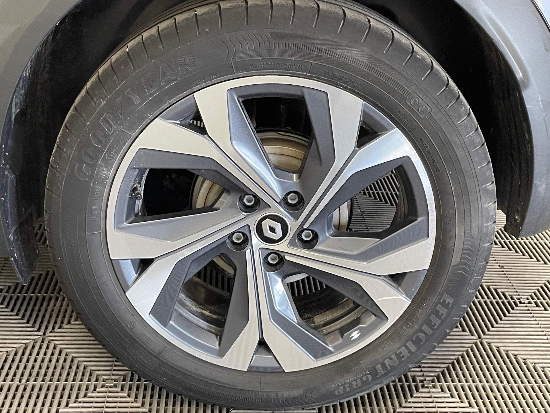 RENAULT CAPTUR mild hybrid 160 EDC R.S. line