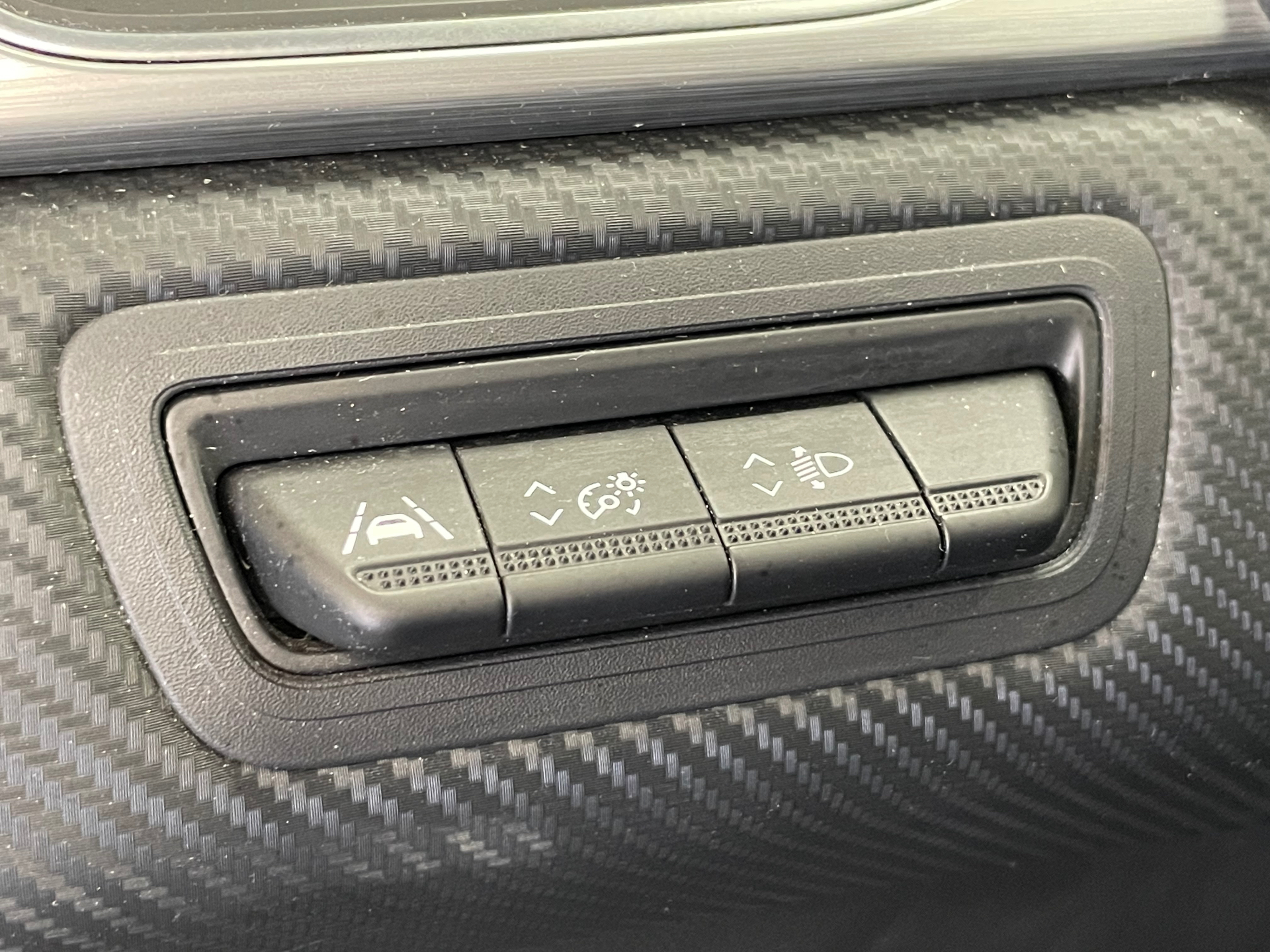 RENAULT CAPTUR mild hybrid 160 EDC R.S. line
