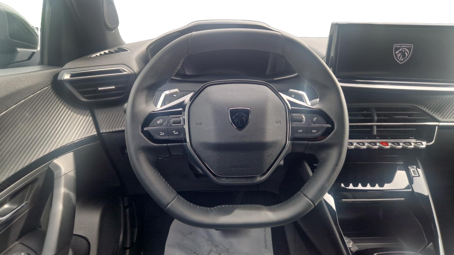 PEUGEOT 2008 Hybrid 145 e-DCS6 Allure