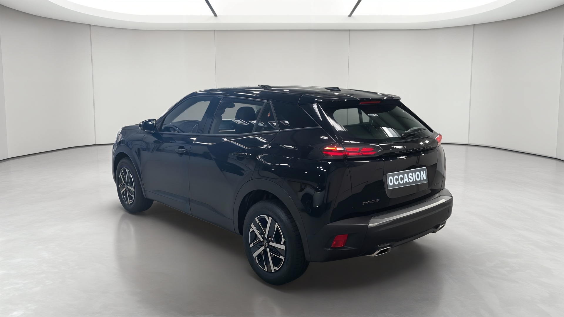 PEUGEOT 2008 Hybrid 145 e-DCS6 Style
