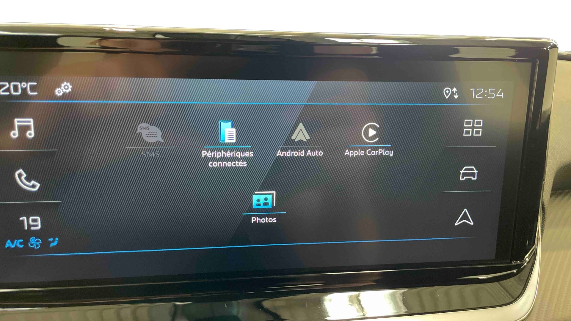 PEUGEOT 2008 Hybrid 145 e-DCS6 Style