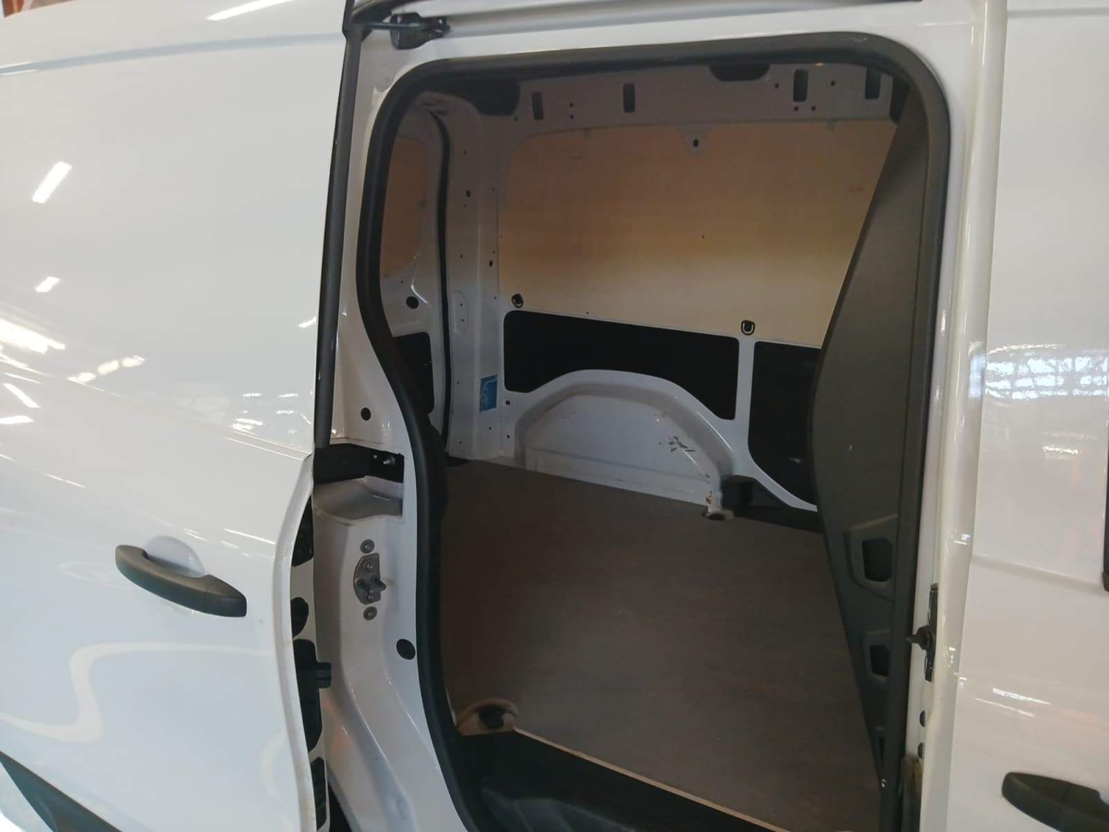 RENAULT KANGOO VAN BLUE DCI 95 GRAND CONFORT- 22