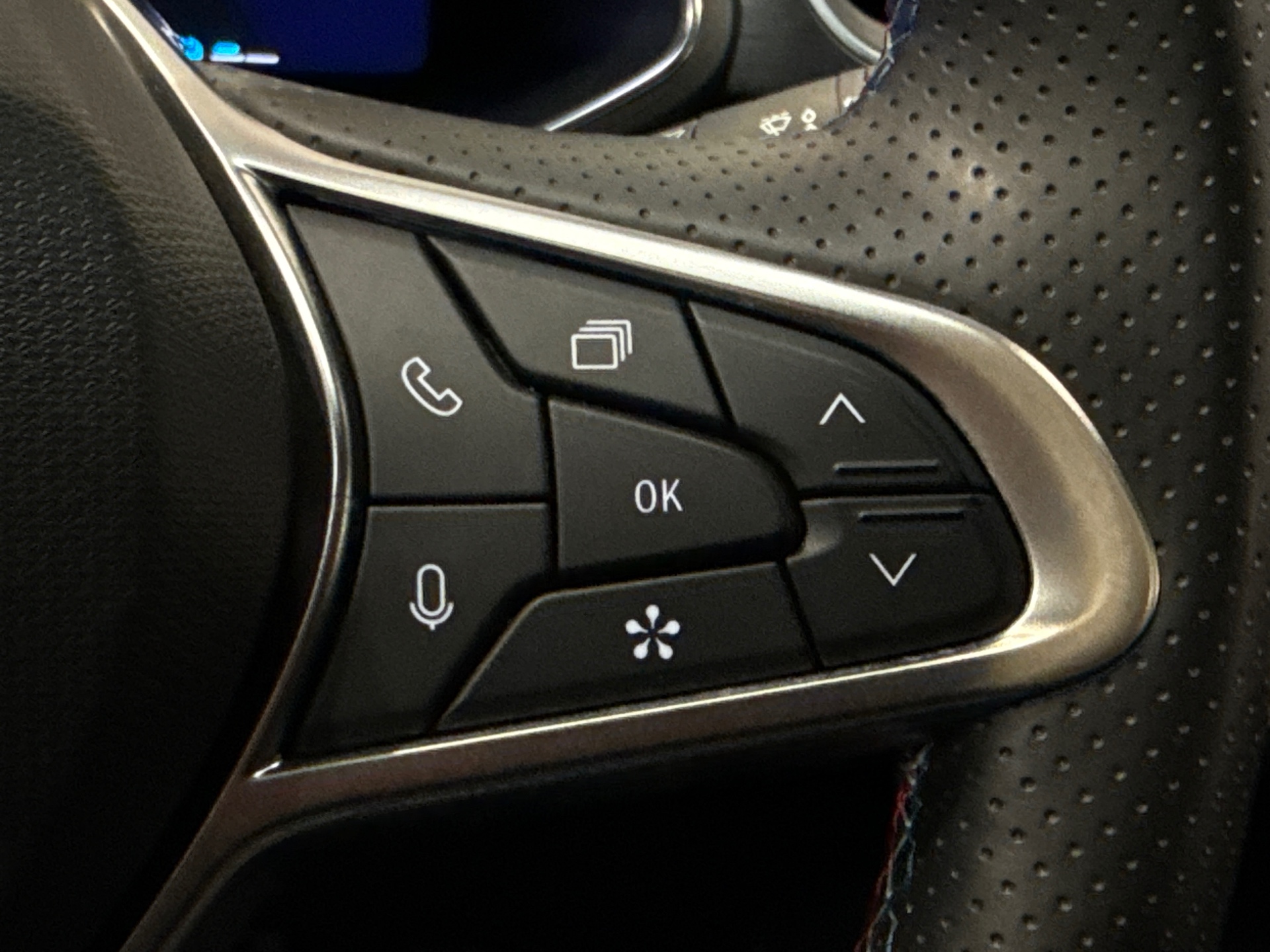 RENAULT SYMBIOZ E-Tech full hybrid 145 Esprit Alpine