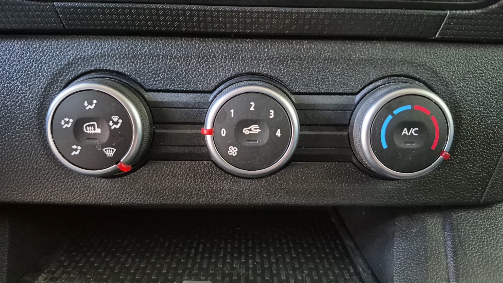 RENAULT KANGOO VAN BLUE DCI 95 GRAND CONFORT- 22