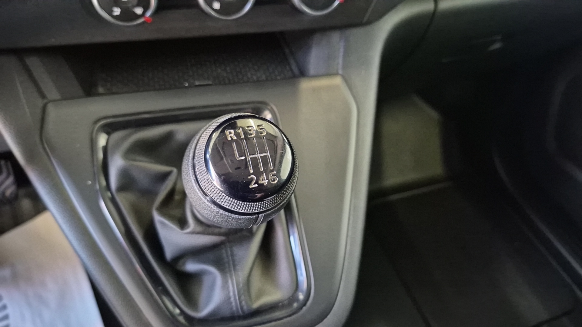 RENAULT KANGOO VAN BLUE DCI 95 GRAND CONFORT- 22