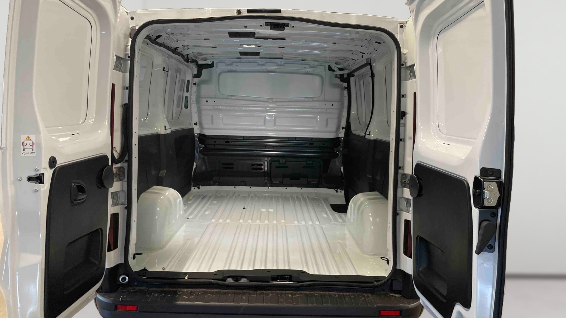 RENAULT TRAFIC FOURGON FG BLUE DCI 150 L1H1 3T GSR2 EXTRA - 4P