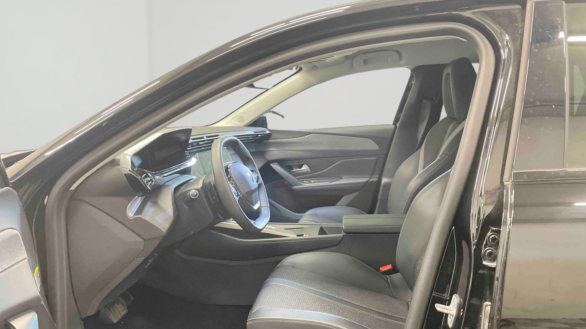 PEUGEOT 308 SW Allure BlueHDI 130 ch S&S EAT8