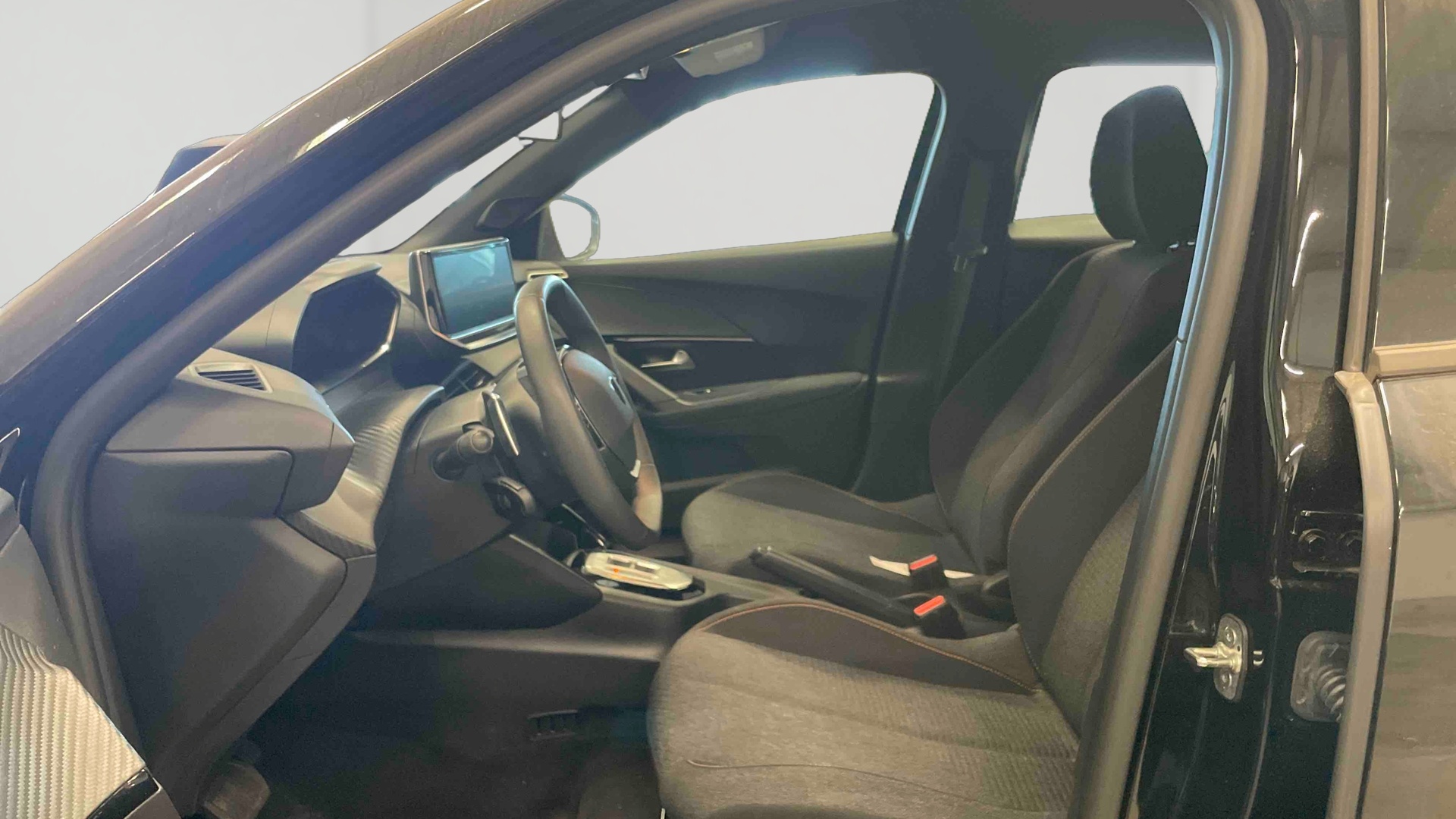 PEUGEOT 2008 Style Hybrid 145 ch e-DCS6