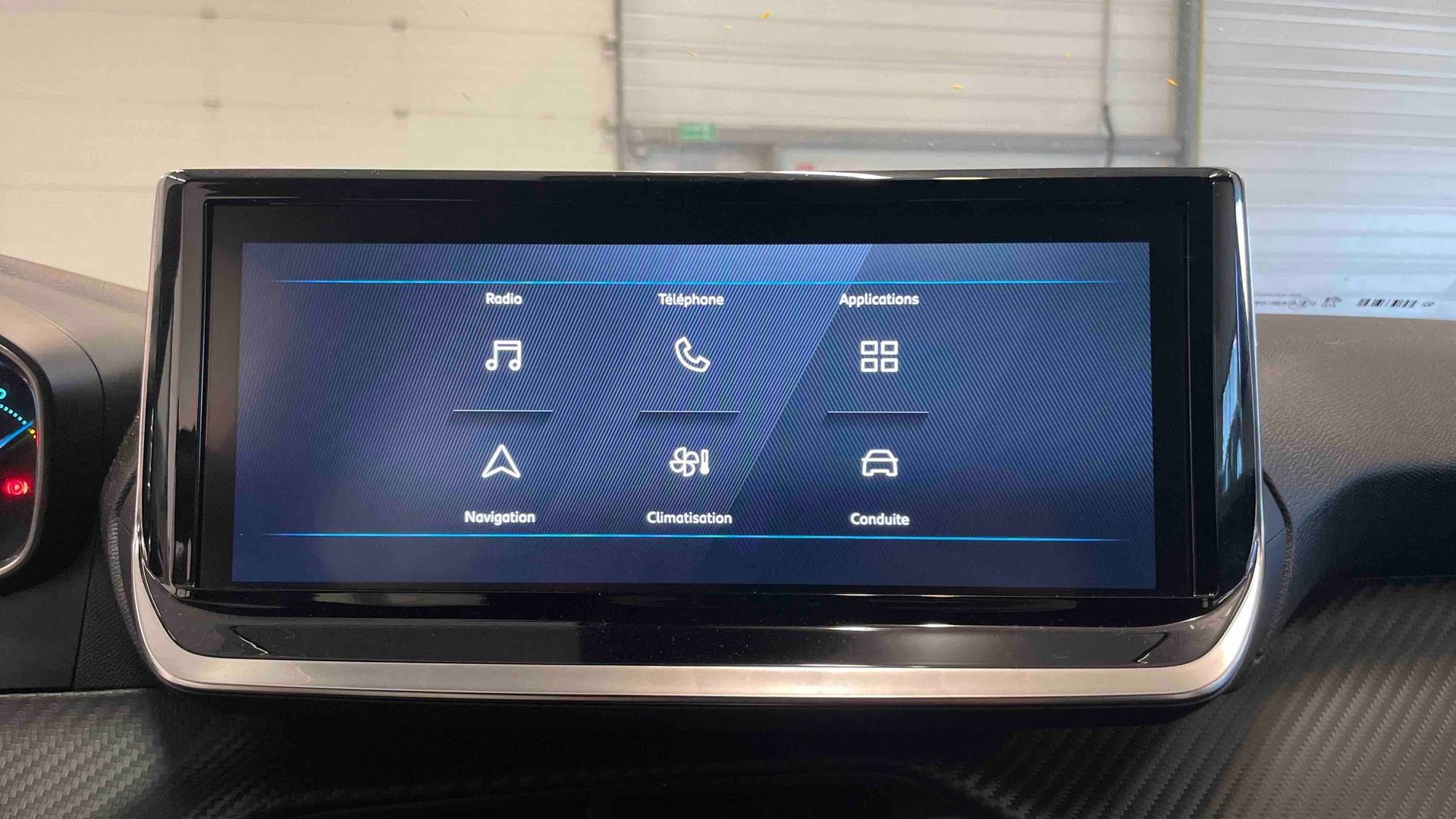 PEUGEOT 2008 Style Hybrid 145 ch e-DCS6