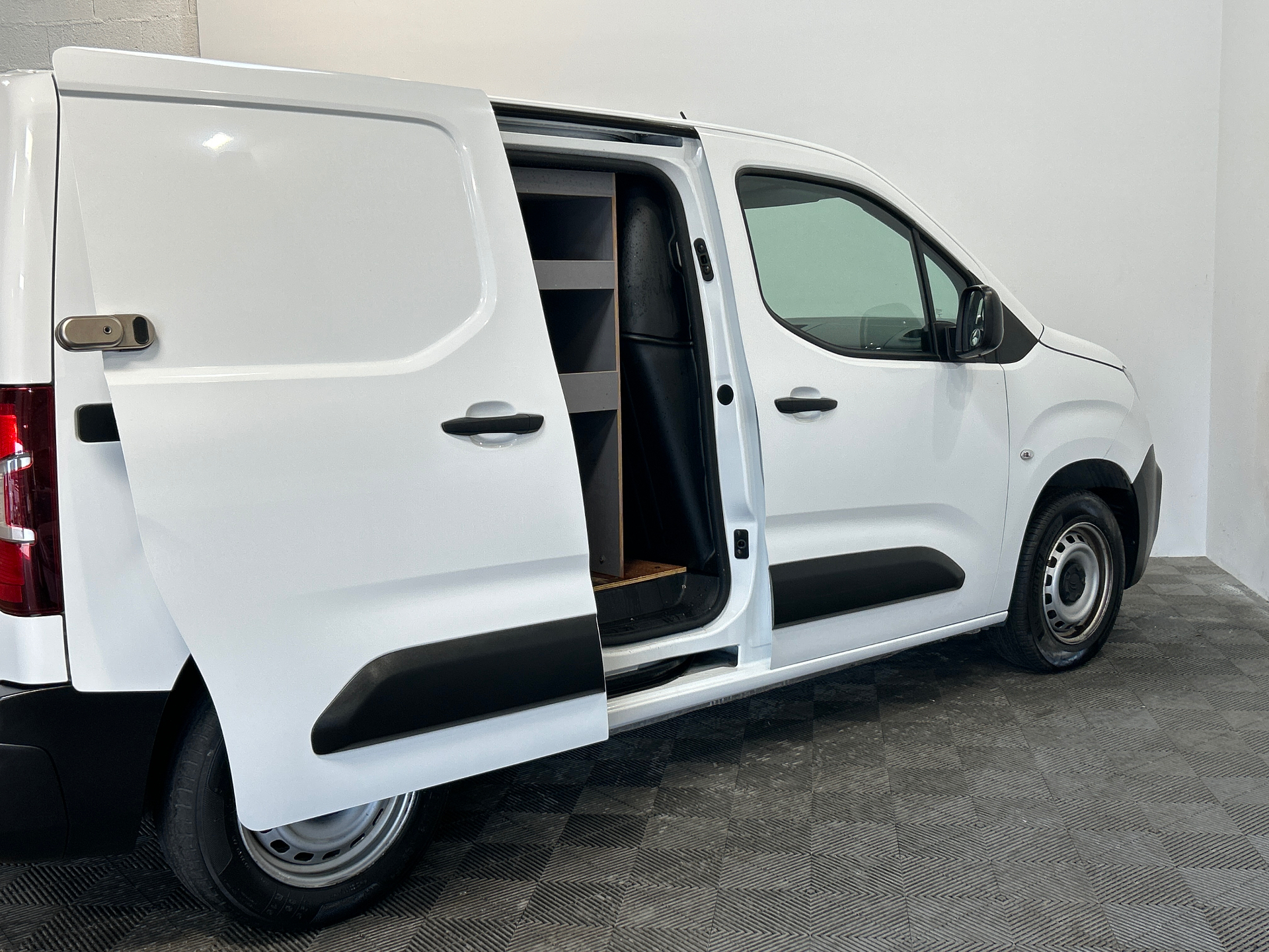 CITROEN BERLINGO VAN M 650 BLUEHDI 100 S&S BVM6 CLUB
