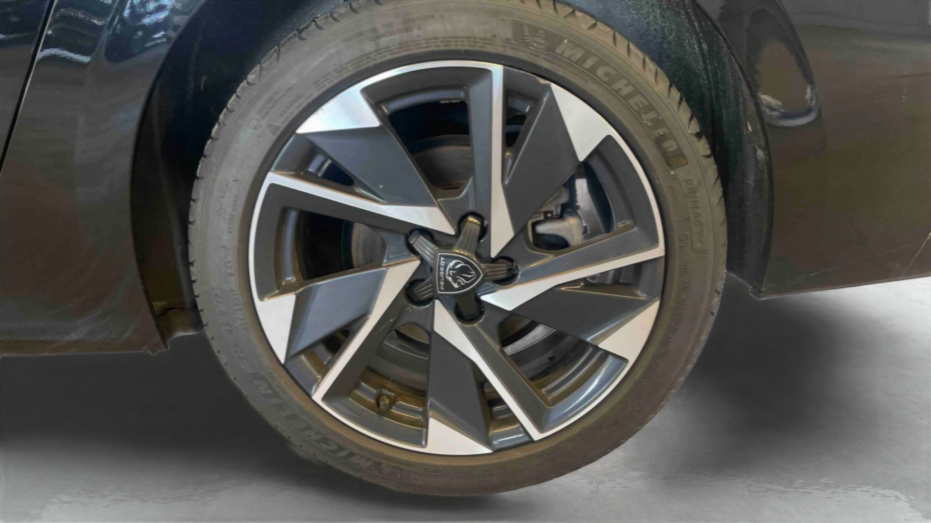 PEUGEOT 308 SW Allure BlueHDI 130 ch S&S EAT8
