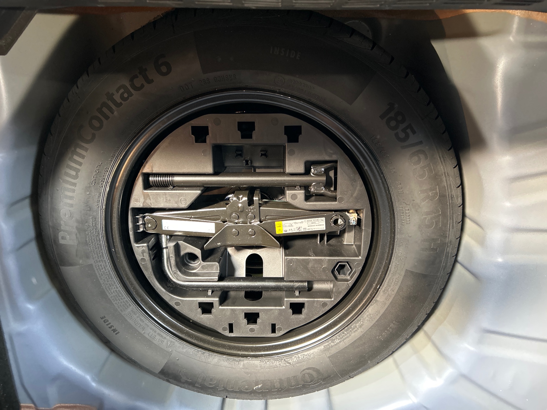 RENAULT CLIO V techno 90 tce