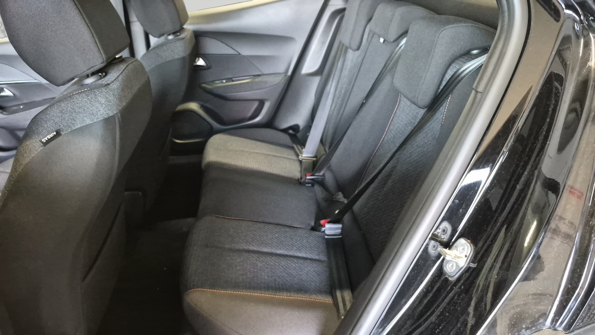 PEUGEOT 2008 Style Hybrid 145 ch e-DCS6