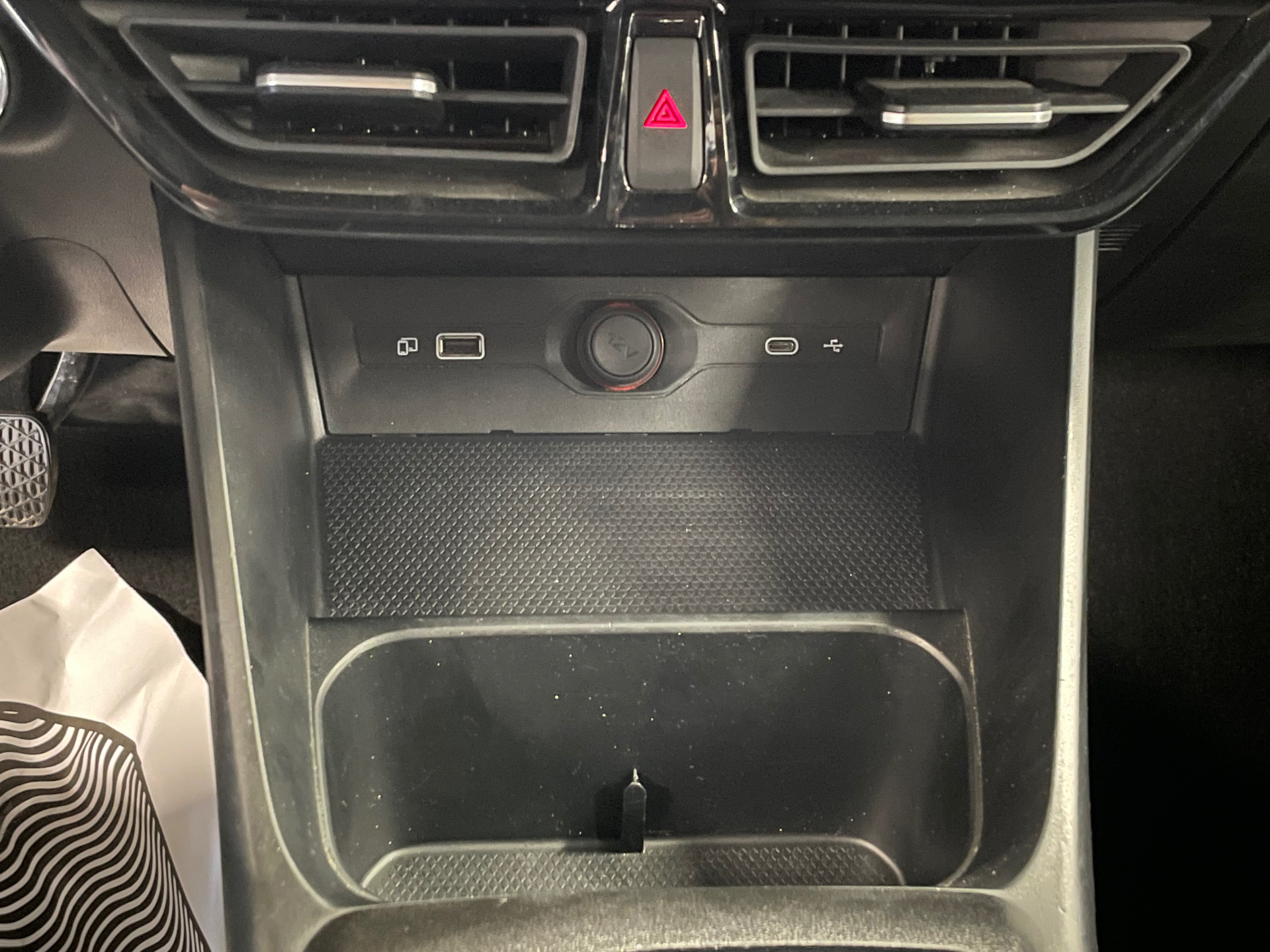 MG MG3 1.5 L Hybrid+ 195 ch Luxury