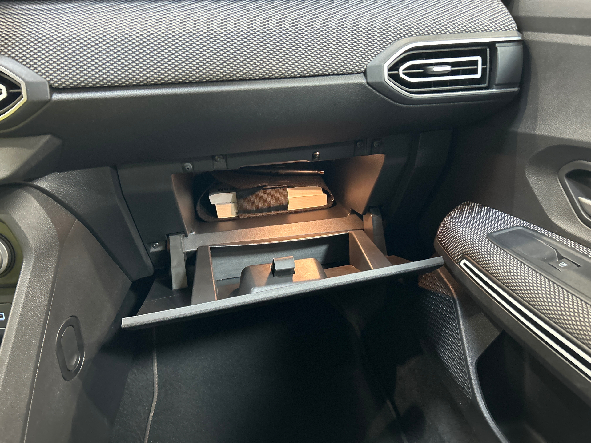 DACIA JOGGER ECO-G 100 7 places Extreme +