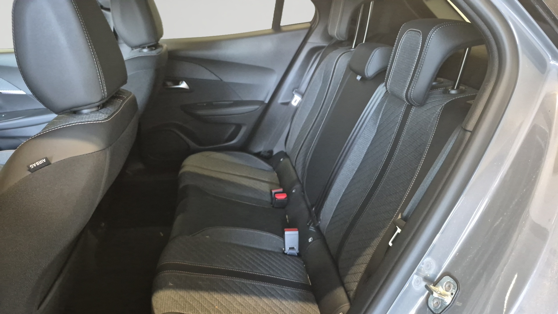 PEUGEOT 2008 Allure 130 ch S&S EAT8