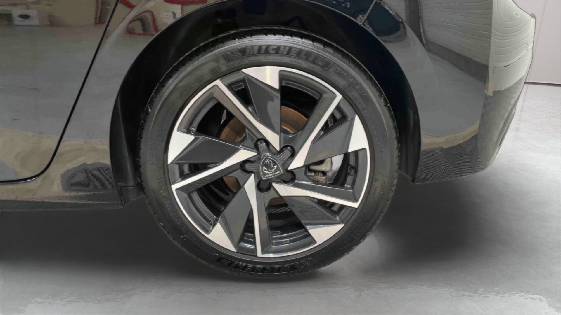 PEUGEOT 308 BlueHDi 130ch S&S EAT8 Allure