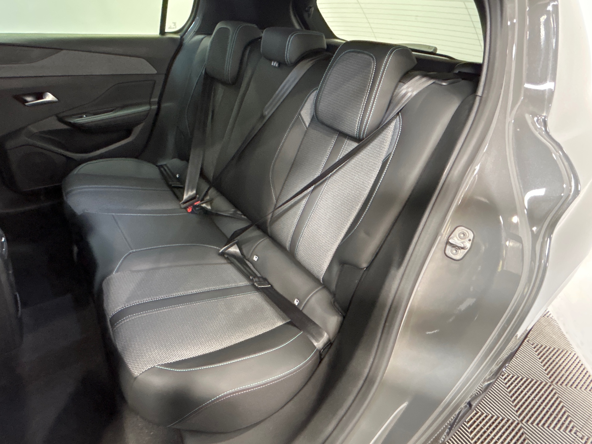 PEUGEOT 308 Allure BlueHDI 130 ch S&S EAT8