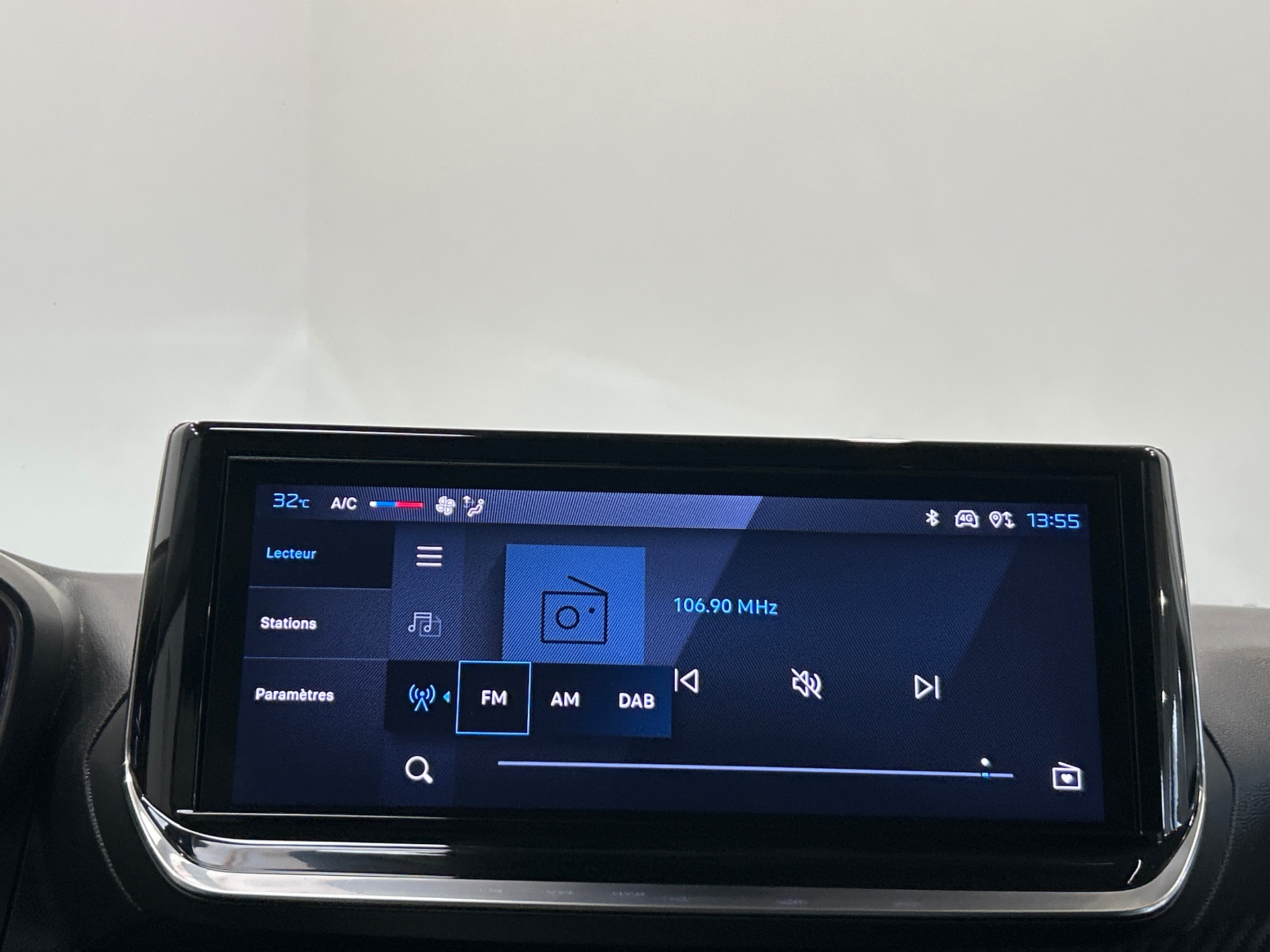 PEUGEOT 208 Style 100 ch BVM6