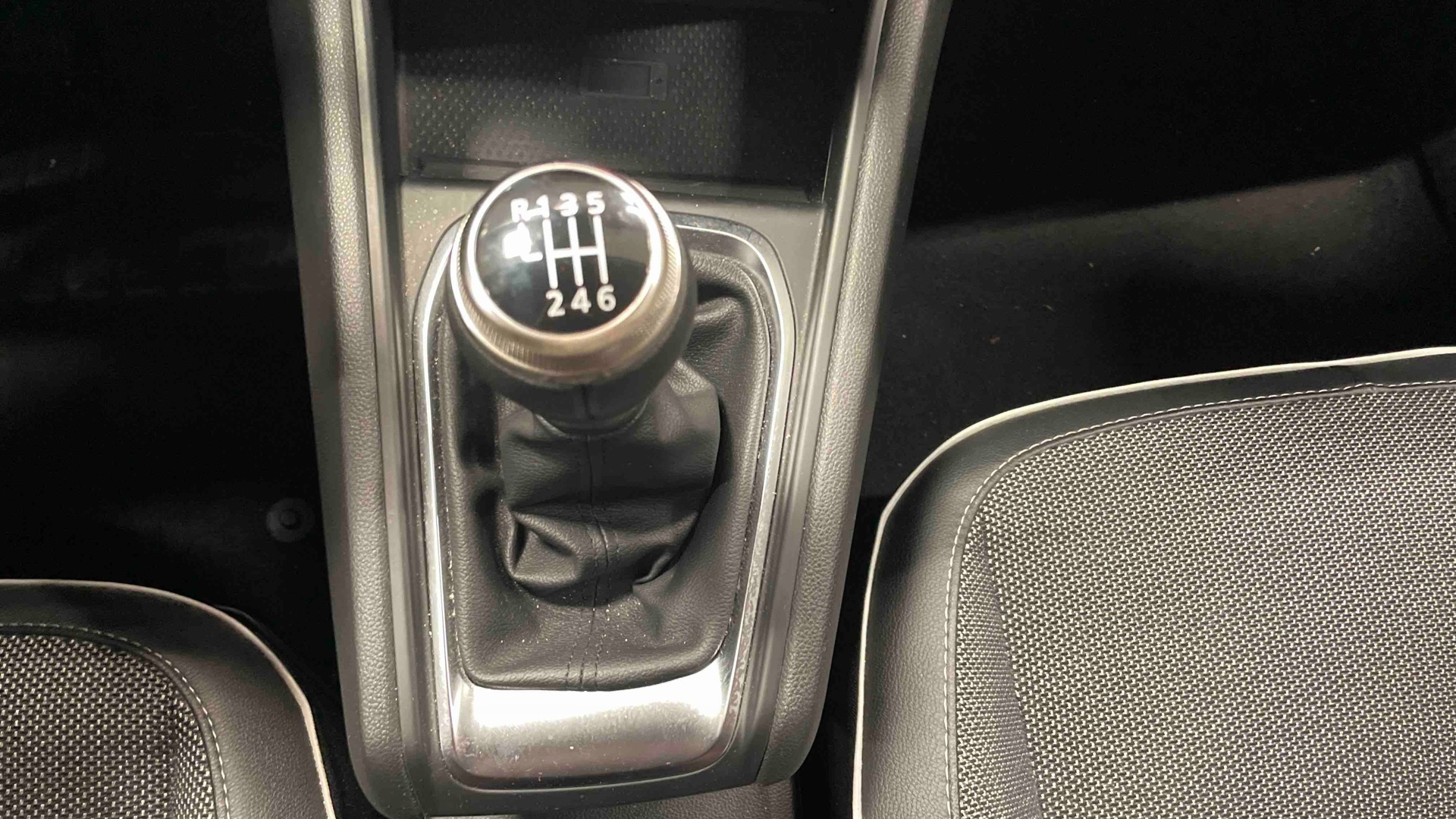 RENAULT CAPTUR techno TCe 90