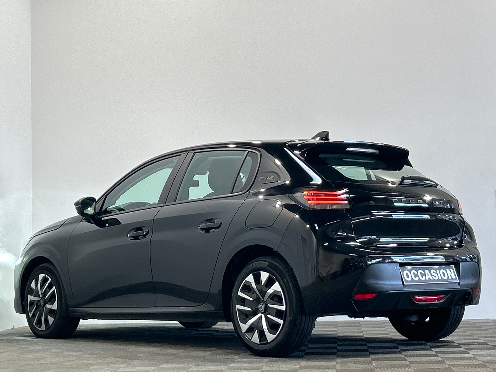 PEUGEOT 208 Style 100 ch BVM6