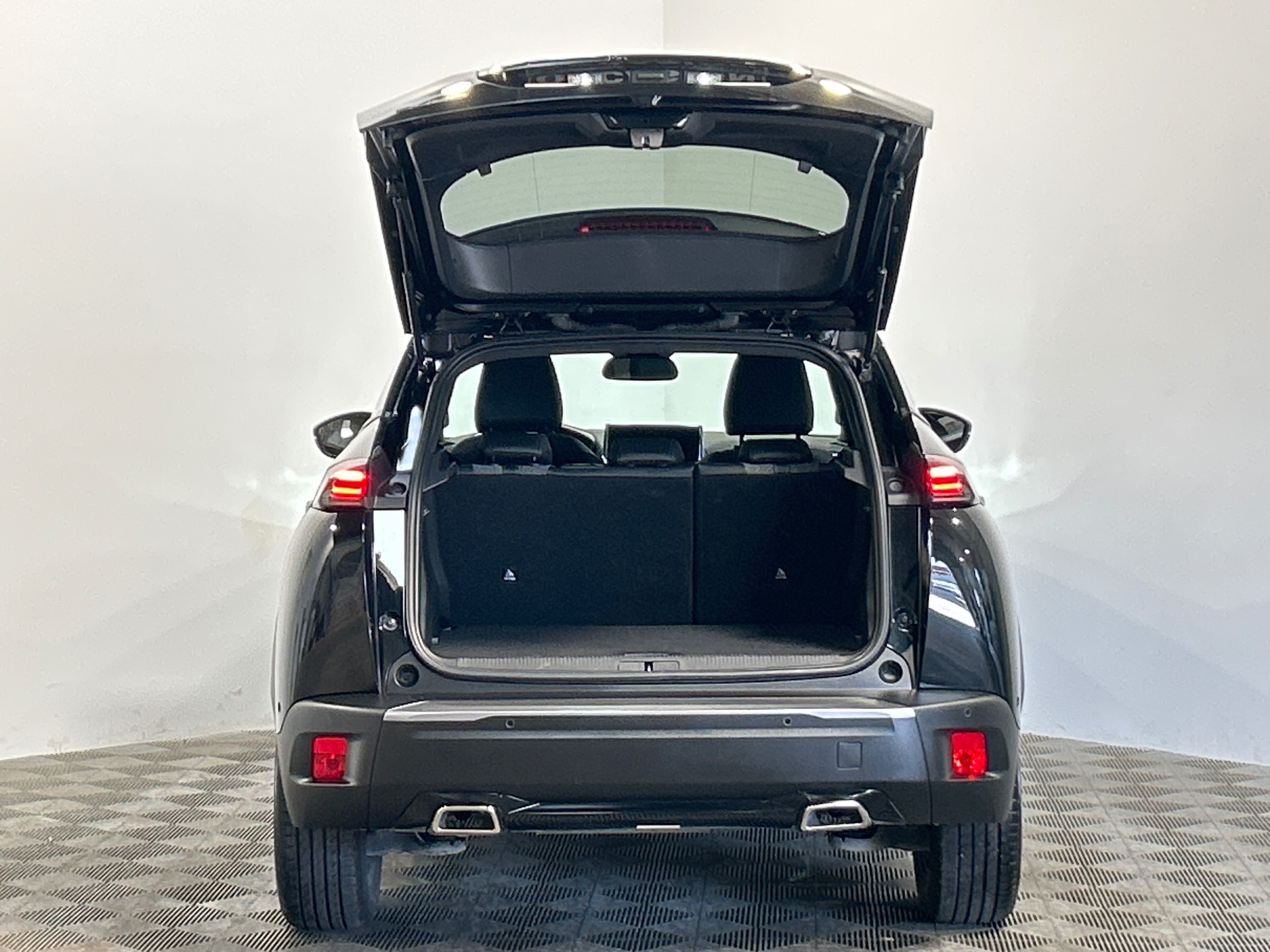 PEUGEOT 2008 Allure 130 ch S&S EAT8
