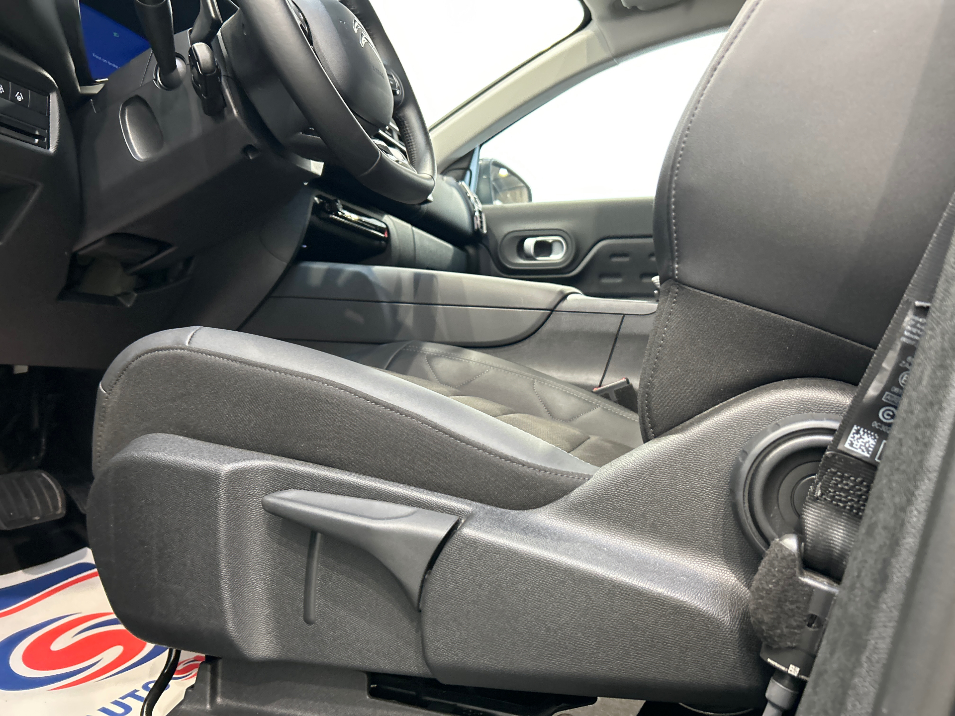 CITROEN C5 AIRCROSS Aircross Hybride 145 e-DCS6 MAX