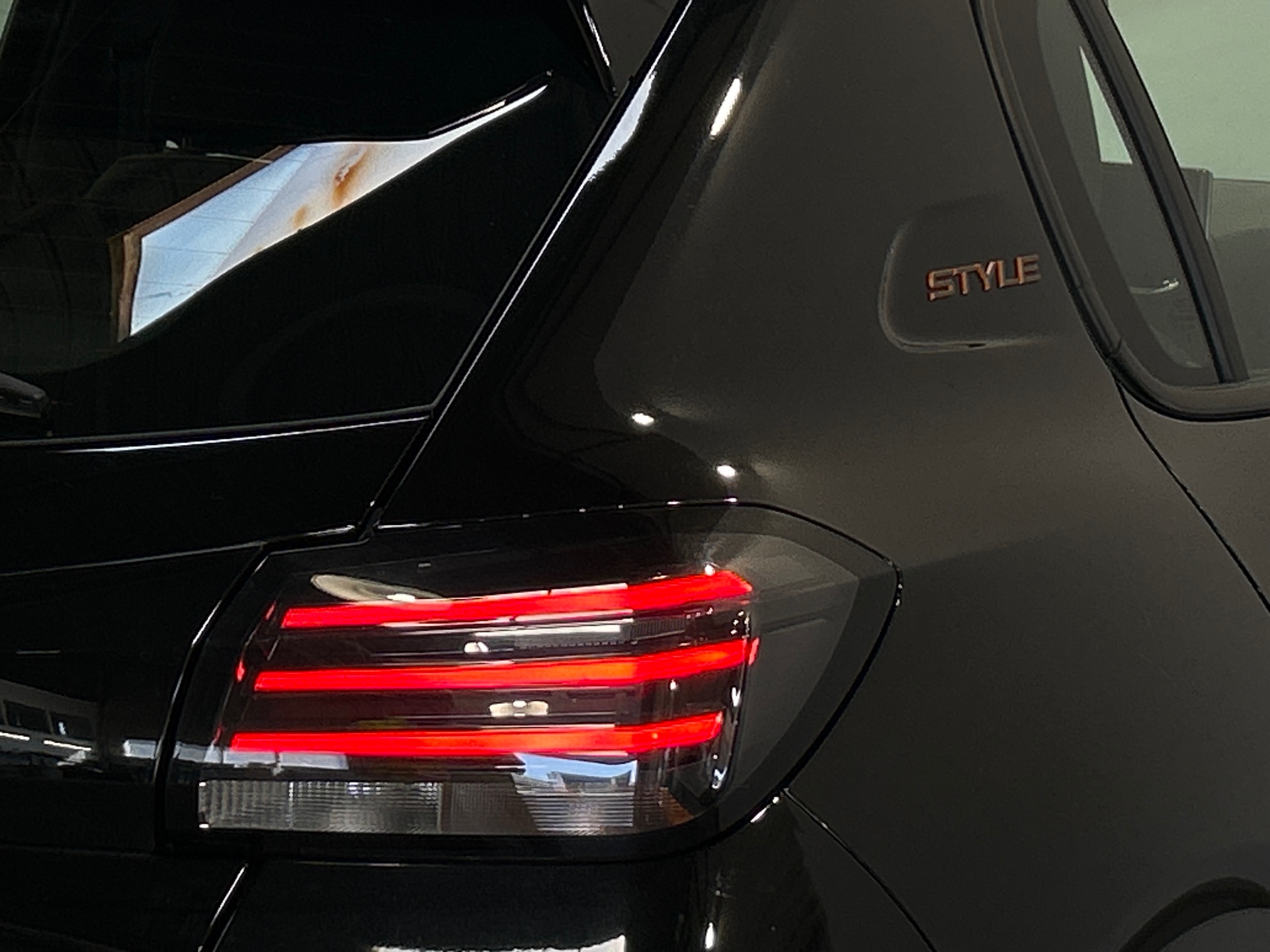 PEUGEOT 208 Style 100 ch BVM6