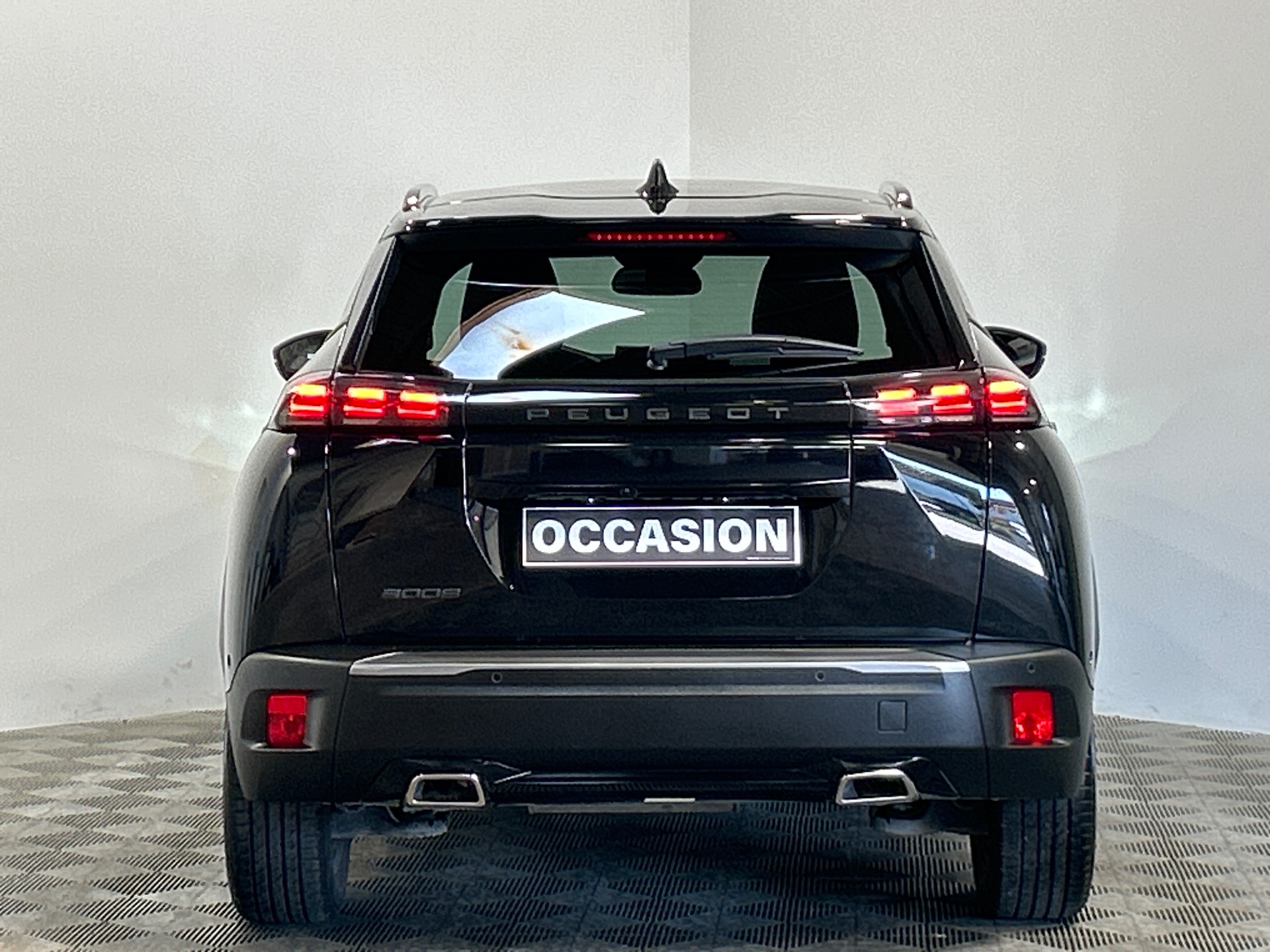 PEUGEOT 2008 Allure 130 ch S&S EAT8