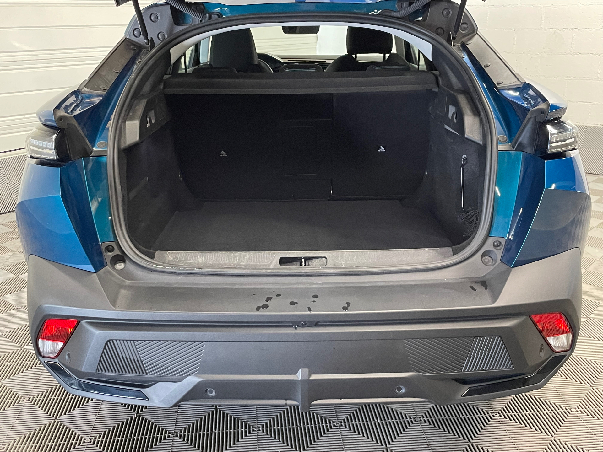 PEUGEOT 408 Hybrid 145 e-DCS6 Allure