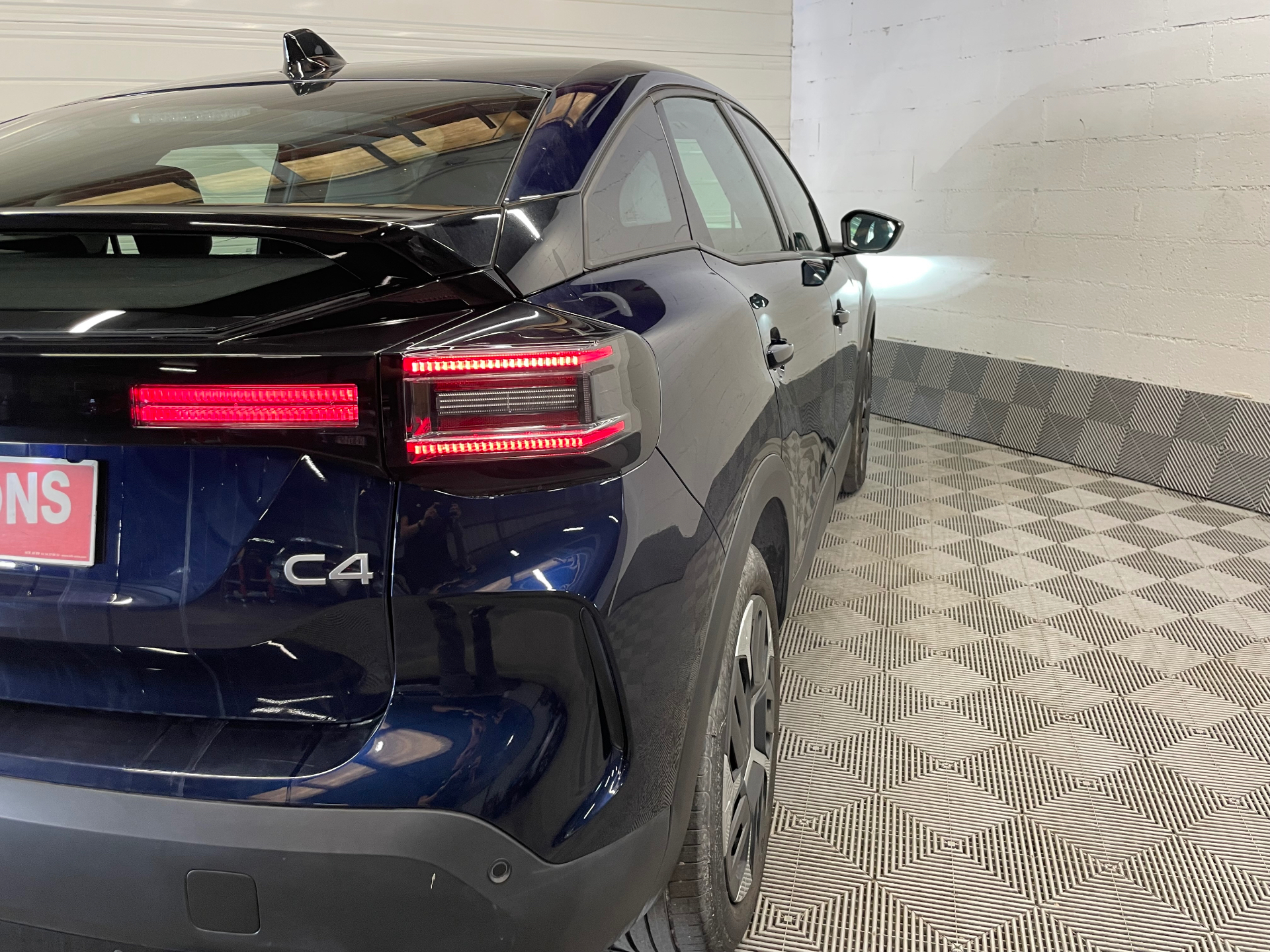 CITROEN C4 Hybride 145 ch e-DCS6 Plus