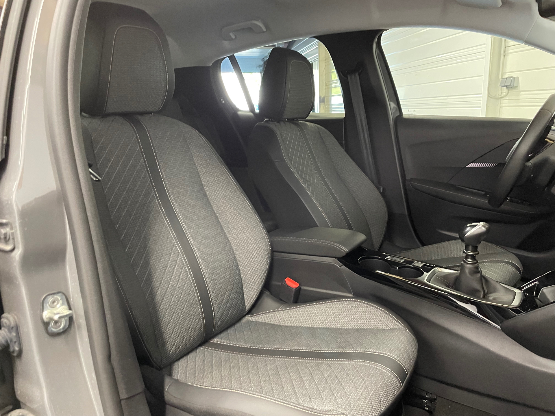 PEUGEOT 208 100 S&S BVM6 Allure